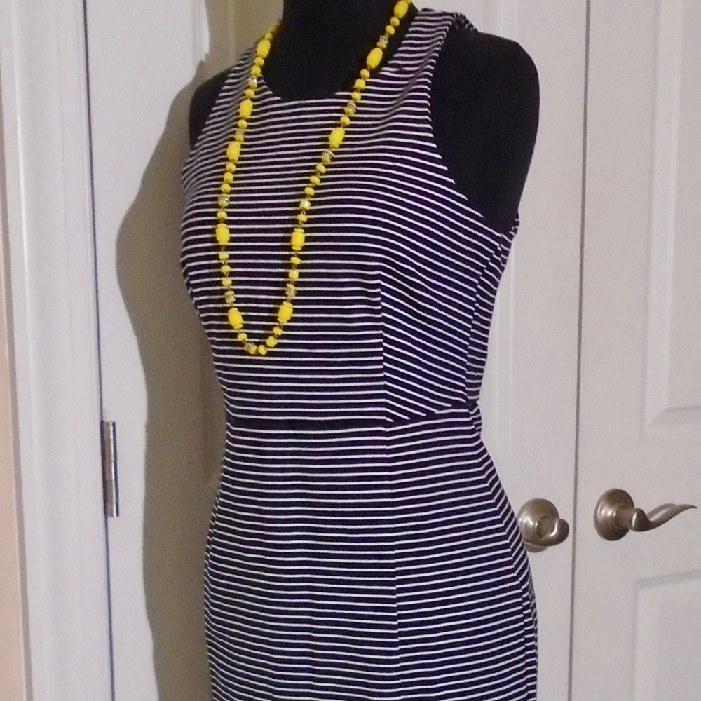 BANANA REPUBLIC Stripe Ponte Sheath Dress 6 NAVY - Picture 5 of 7